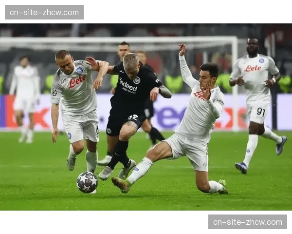 柏林联合vs法兰克福铁血防守迎战高效反击 战术对决